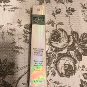 NEVER BEEN USED bye bye under eye illumination